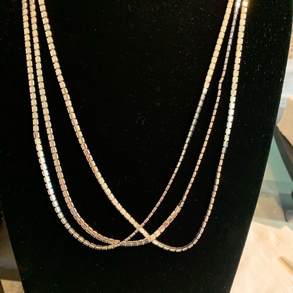Necklace   - Picture 3 of 3